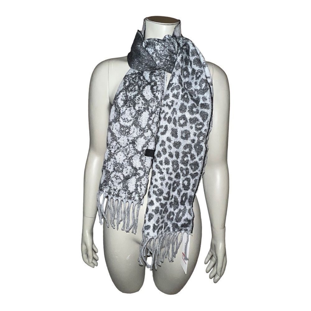 Calvin Klein Women's Heather Gray Scarf Mixed Animal Print A1WS6677 NWT
